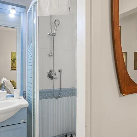 Betti Classic Apartment *